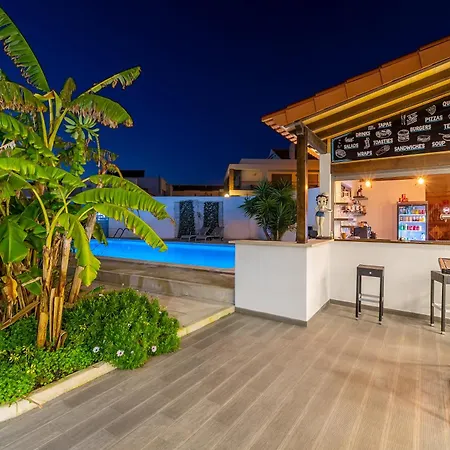 Silver Seahorse Garden Retreat Pensjonat 4*