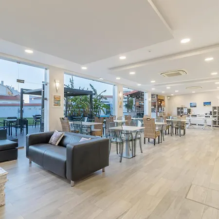 Silver Seahorse Garden Retreat Penzion 4*