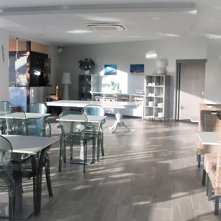 Pensjonat Silver Seahorse Garden Retreat