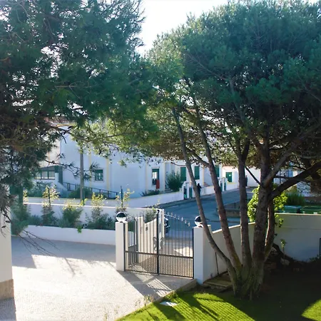 Pensjonat Silver Seahorse Garden Retreat Atouguia Da Baleia