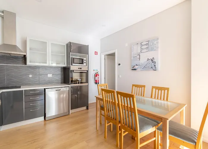 Silver Seahorse Garden Retreat 3*