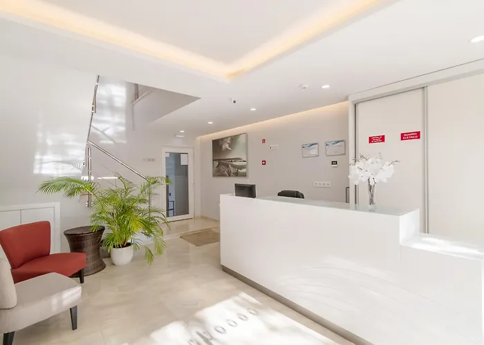 Silver Seahorse Garden Retreat 아토우기아다발레이아