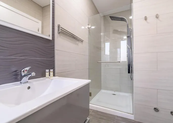 Silver Seahorse Garden Retreat 3*